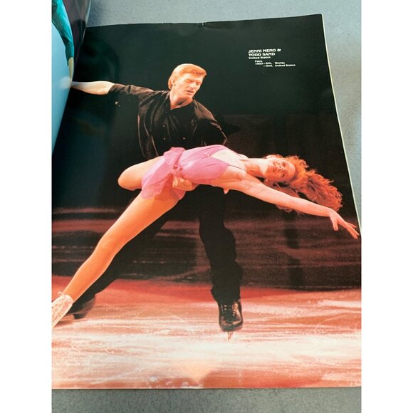 1993 Tour of World Figure Skating Champions Souvenir Book Program Campbells Soup - Picture 2 of 7